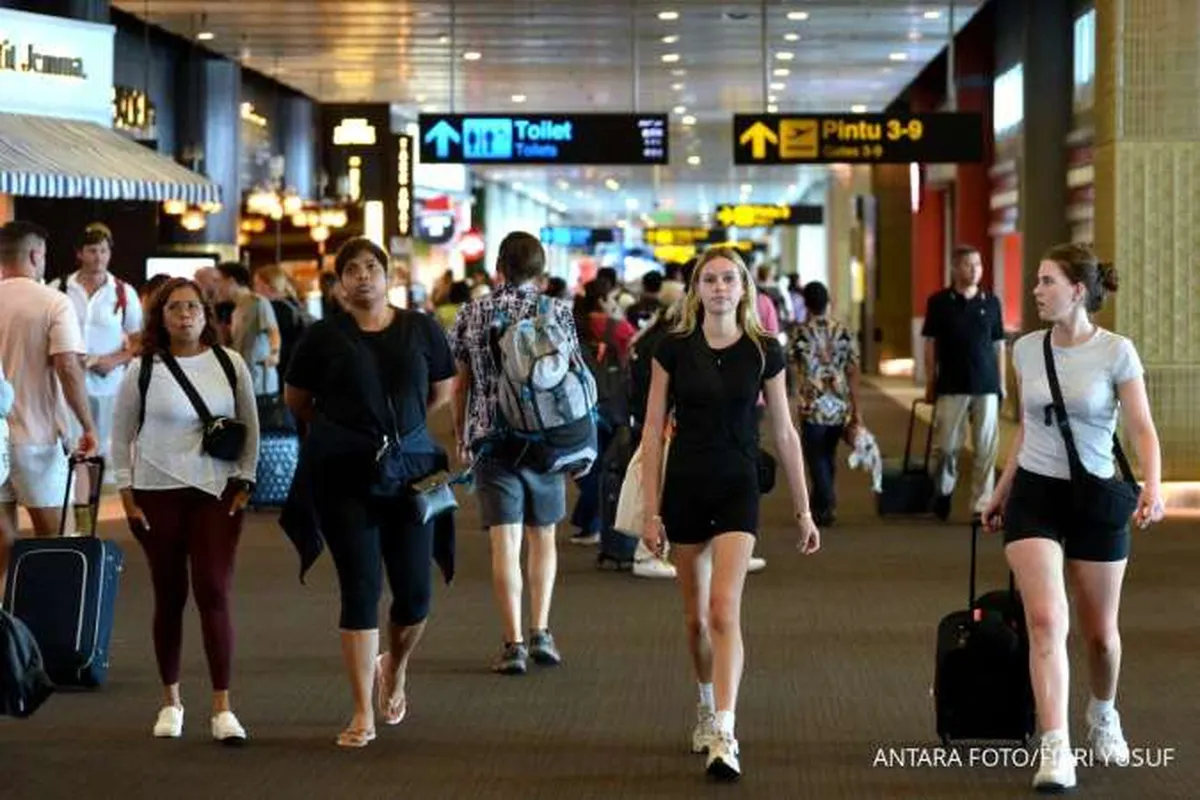 Jumlah Kunjungan Pelancong Asing Menurun Pada November 2023
