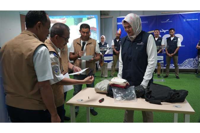 Kontan - Angkasa Pura 1 Kilas Online