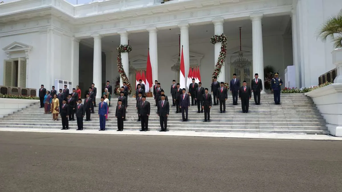 Jokowi lantik menteri kabinet Indonesia Maju, ini alasan pemilihan nama