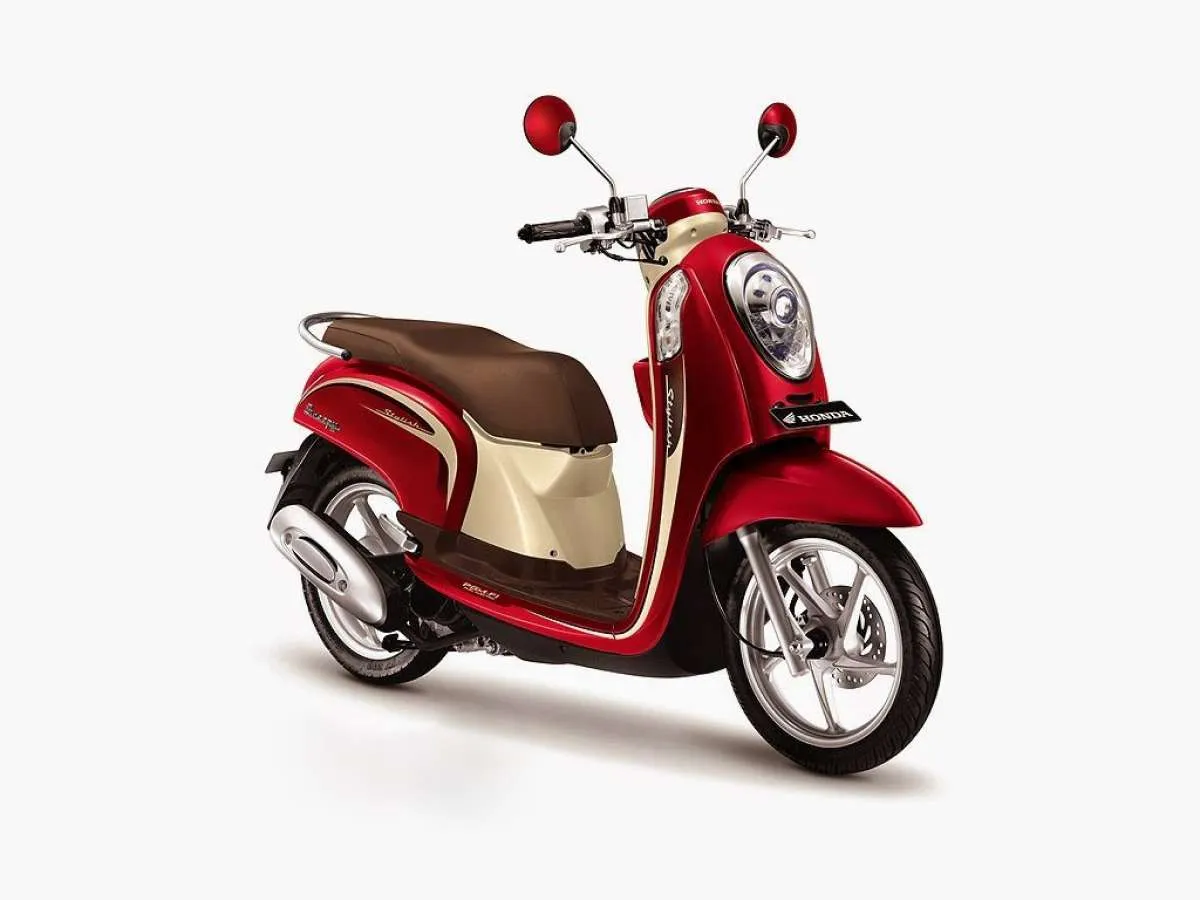 Harga motor bekas Honda Scoopy hanya Rp 10 juta per November 2021, dapat tahun muda