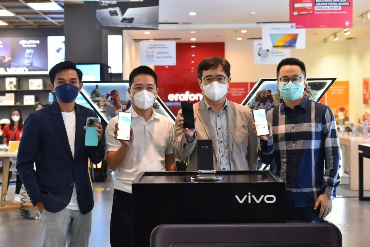 vivo Indonesia dan Erafone Hadirkan vivo X80 Series Unbox Experience