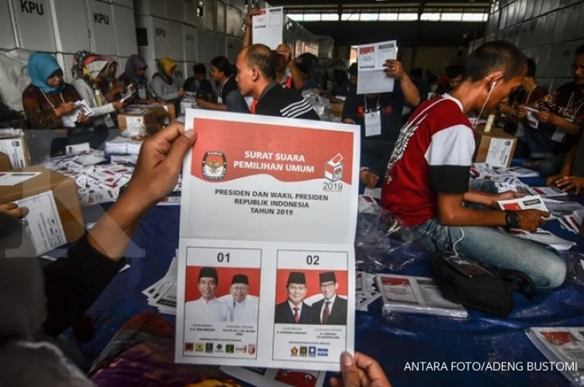 Sebanyak 54 petugas KPPS meninggal dan 32 orang sakit