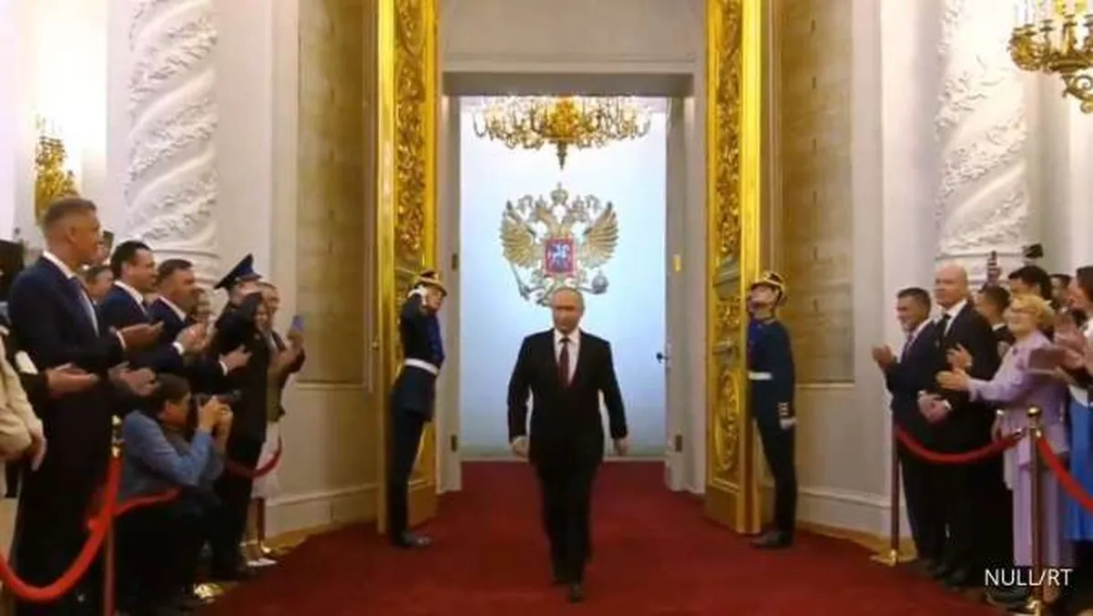 Kunjungan Vladimir Putin ke Vietnam Bikin AS Meradang 