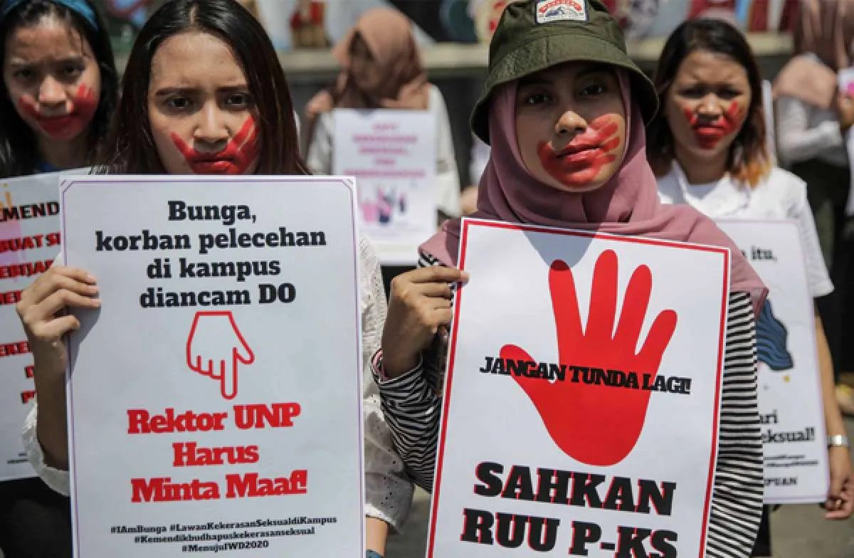 Apa itu Sarkasme dan Satire? Ketahui Perbedaan hingga Penggunaan untuk Sindiran