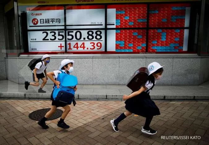 Tokyo Stock Exchange suspends day's trade after worst-ever system glitch