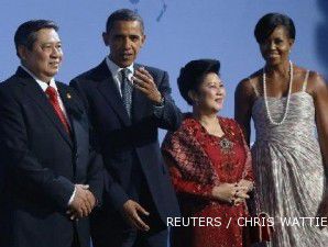 Michelle Obama: Presiden sudah tendang kebiasaannya merokok