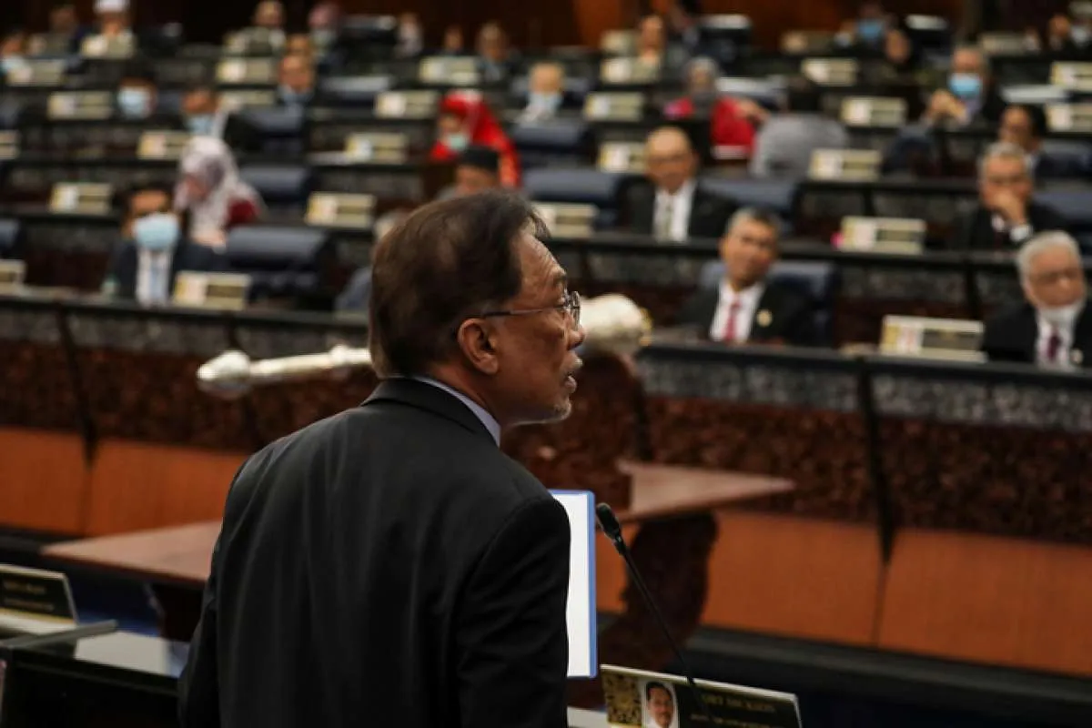 Anwar Ibrahim minta Parlemen Malaysia tulis surat kepada Raja anulir keadaan darurat