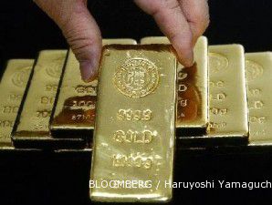 Rekor baru, harga emas tembus US$ 1.600 per troy ounce