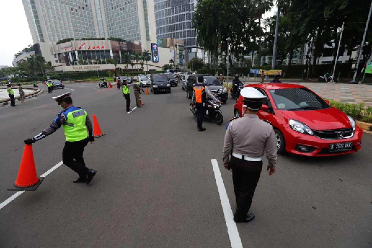 Ahli: Indonesia belum sampai puncak pandemi corona, waspada gelombang kedua