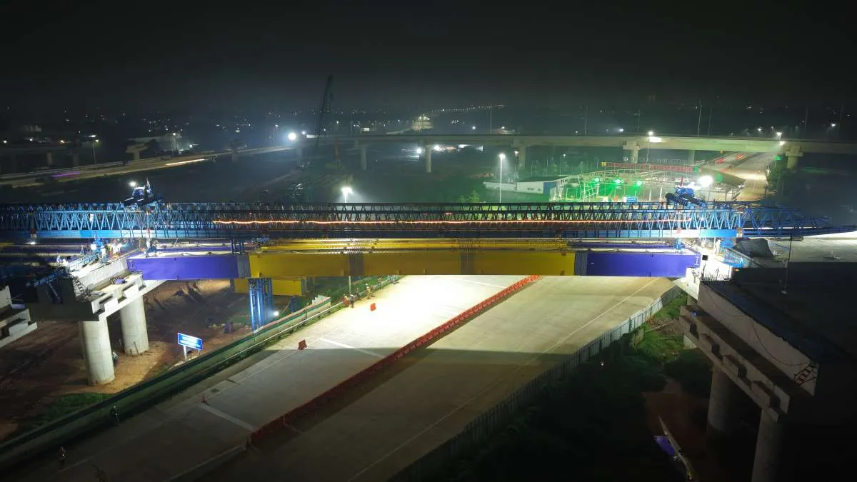Anak Usaha WIKA Sukses Pemasang Balok Jembatan untuk Jalan Tol Jakarta–Cikampek