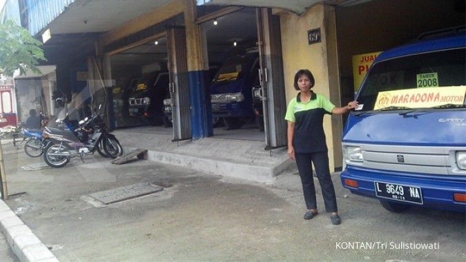 Berburu mobil bekas di jalur Kertajaya (1)