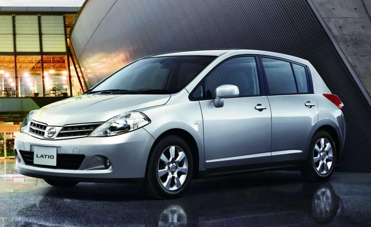 Mulai Rp 60 juta saja, harga mobil bekas Nissan Latio kian murah 