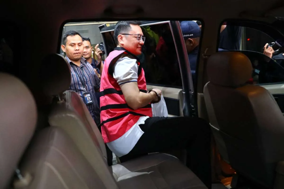Di kasus Jiwasraya, Bentjok dan Heru Hidayat dijerat pasal pencucian uang 