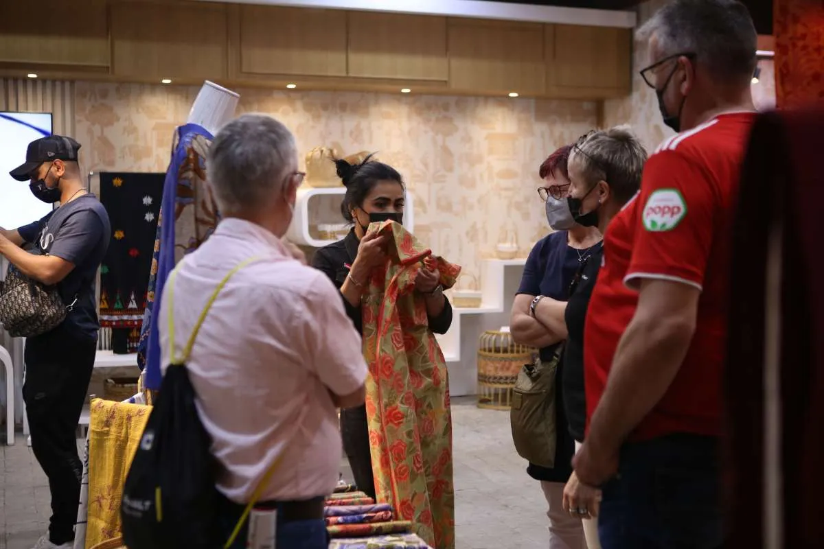 Dari Expo 2020 Dubai, Batik jadi Incaran Kolektor Dunia