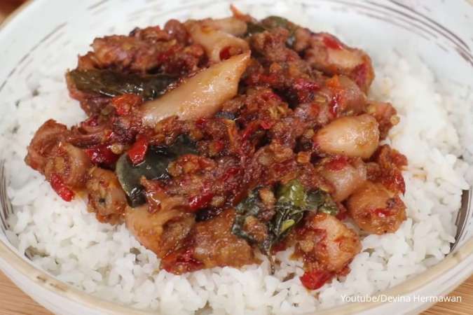 Resep Sambal Cumi Balado Gurih Pedas Ala Devina Hermawan, Awet Tahan Lama!