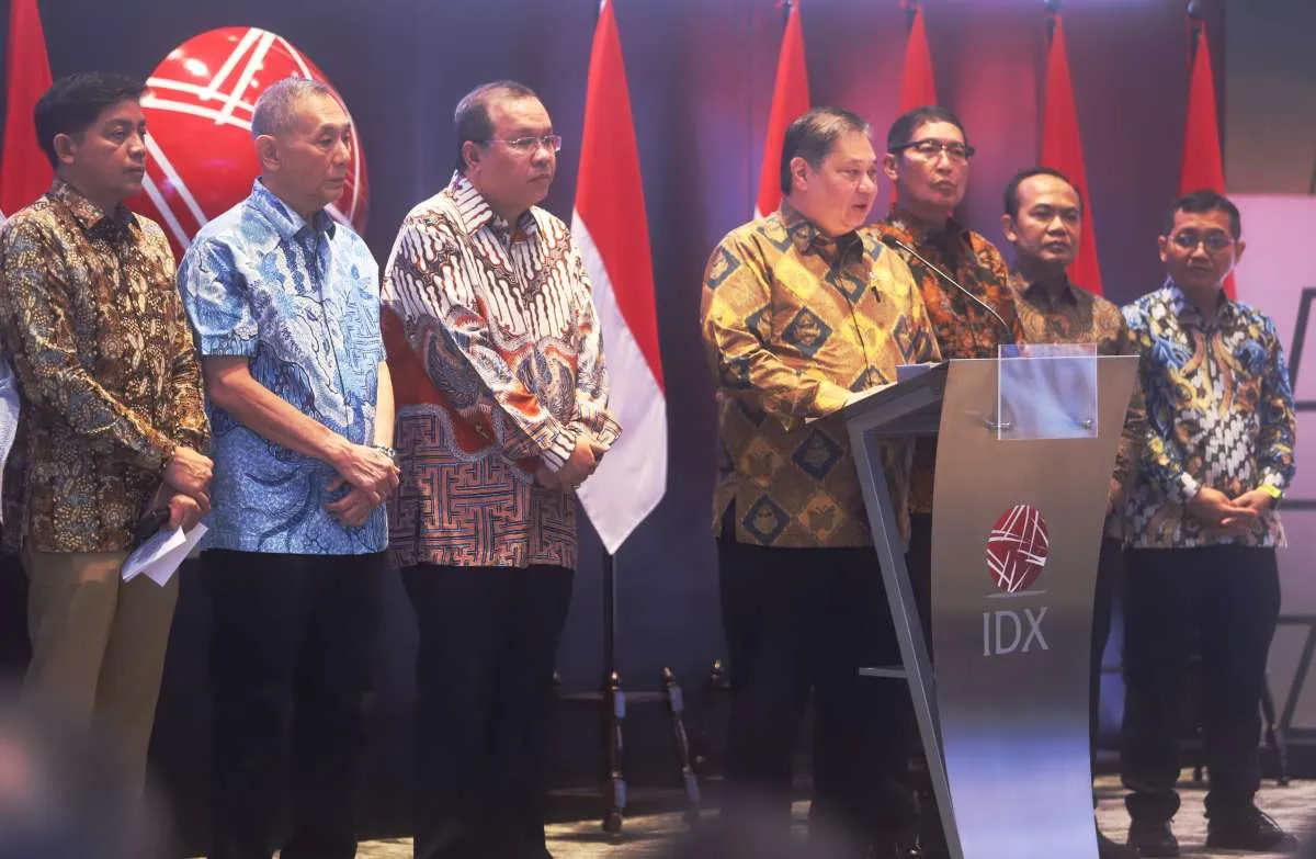 Pasar Modal Tertekan Gejolak Politik, OJK & Pemerintah Beri Pesan Ini untuk Investor