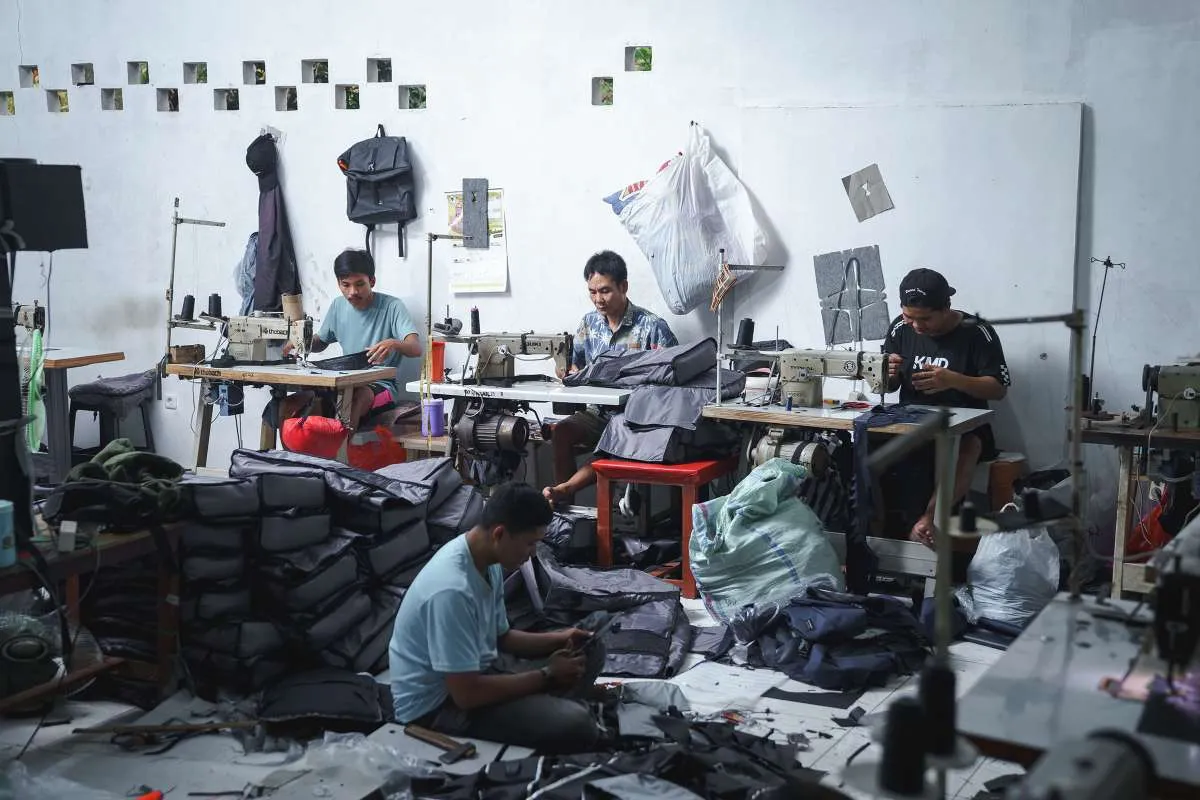 Evernext, Merek Tas Lokal Asal Bandung Berkembang Berdayakan Warga Sekitar