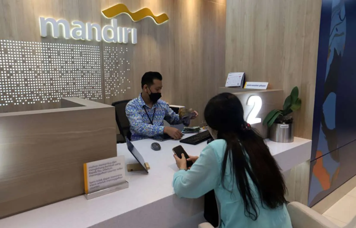 Melambat, Kredit Perbankan Tumbuh 10,28% pada 2023