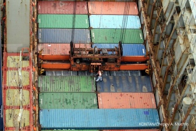 Neraca perdagangan April surplus US$ 454,4 juta