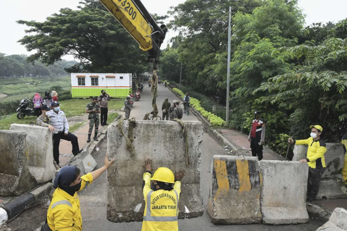 Ruang Terbuka Hijau dan Hutan Kota di DKI Ditutup Jelang Malam tahun Baru 2022