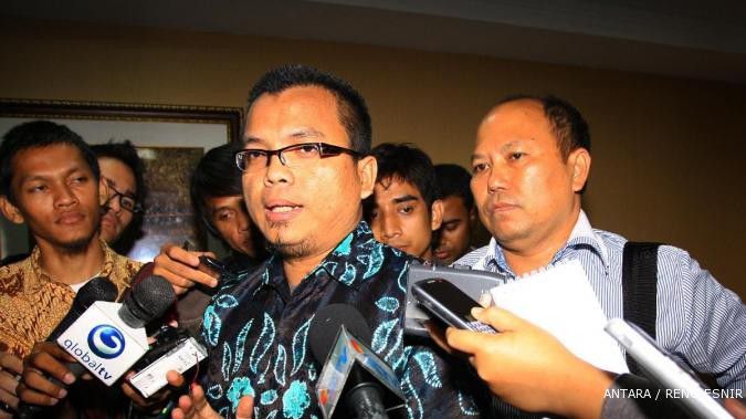 Denny reportedly slaps Pekanbaru prison guard