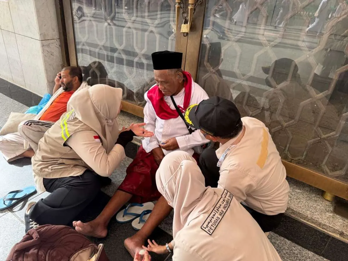 Imbas Suhu Panas di Makkah & Madinah: Jemaah Haji Diminta Hindari Kelelahan