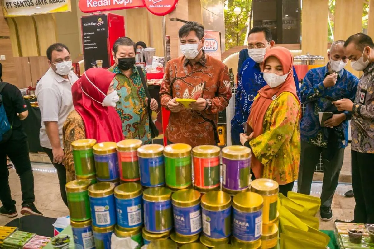 Kontribusi Industri Makanan dan Minuman Tembus 37,77 Persen