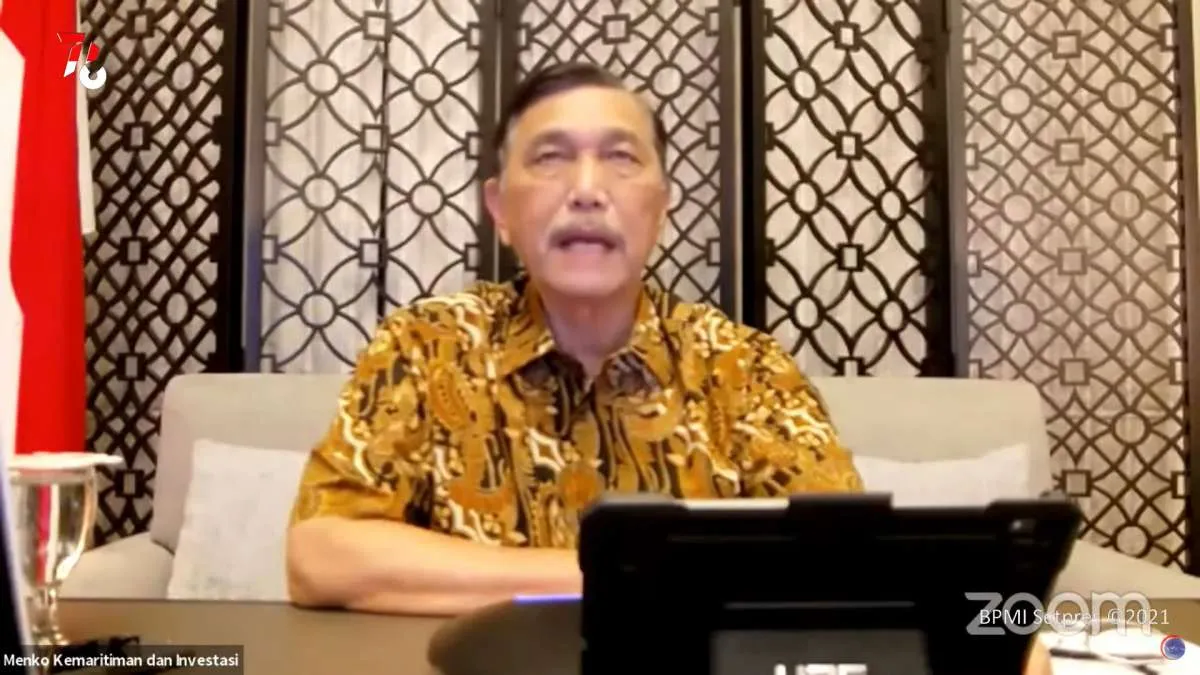 Luhut: Tahun depan, kelas menengah tak akan dapat vaksinasi Covid-19 gratis lagi