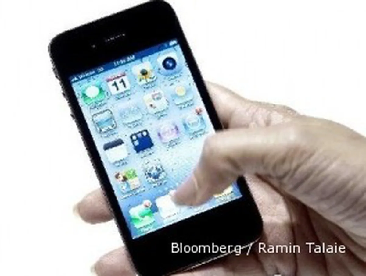 Wow, iPhone 4S terjual lebih dari 4 juta unit dalam tiga hari