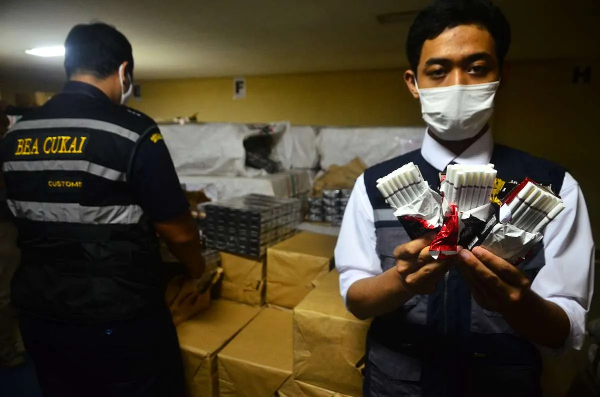 Lewat operasi pengawasan Cukai 2021, Bea Cukai terus gempur rokok ilegal
