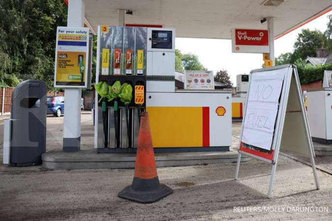 Ada panic buying, sekitar 90% pom bensin di Inggris kehabisan stok BBM