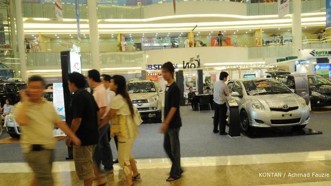 Penjualan mobil Agustus 2012 merosot