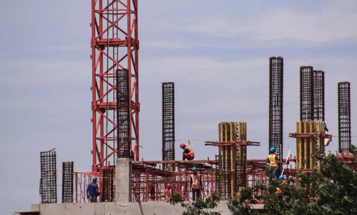 Kenaikan Harga Baja dan Bijih Besi Berpotensi Menekan Sektor Properti