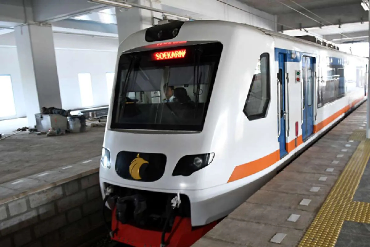 KA Bandara resmi beroperasi dari Stasiun Manggarai