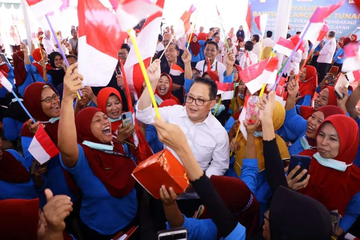 Strategi Pemprov Jawa Timur Kurangi Angka Kemiskinan Hingga Tersisa Satu Digit