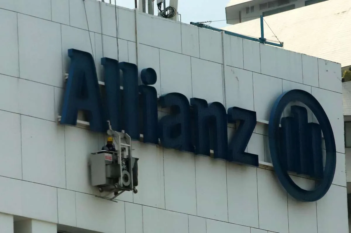 Hadapi 2026, Allianz Andalkan Agen dan Bancassurance