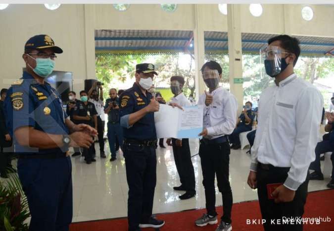 Kemenhub Berikan Diklat dan Sertifikasi Kapal Secara Gratis kepada Ratusan Pemilik Kapal Tradisional di Kepulauan Seribu
