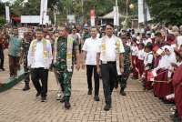 Mandiri Sahabat Desa Gerakkan Ekonomi Lewat Aksi Bersih Waduk di Jawa Barat