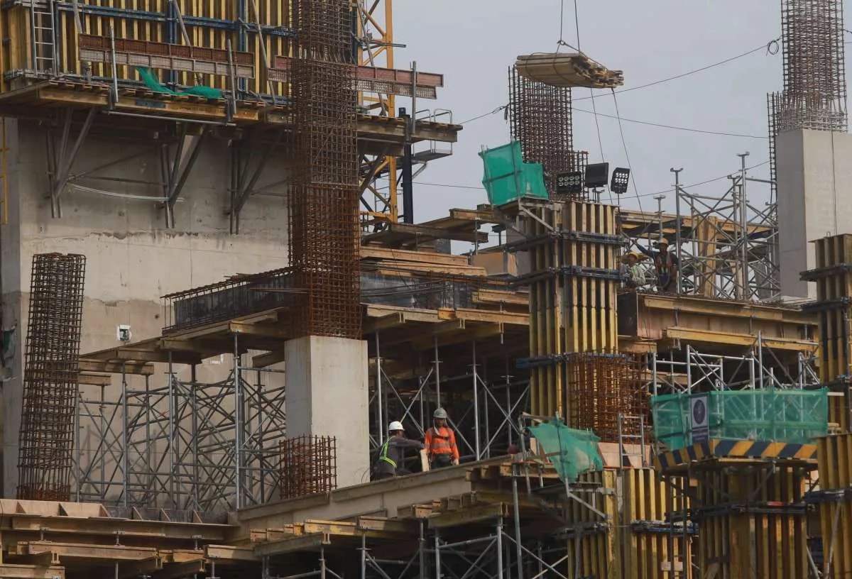 Target Pertumbuhan Ekonomi 6% di 2026, Analis Sebut Butuh Enam Hal Ini