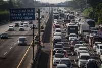 Lalu Lintas Jalan Tol di Wilayah Jabotabek dan Jawa Barat Meningkat pada Hari Natal