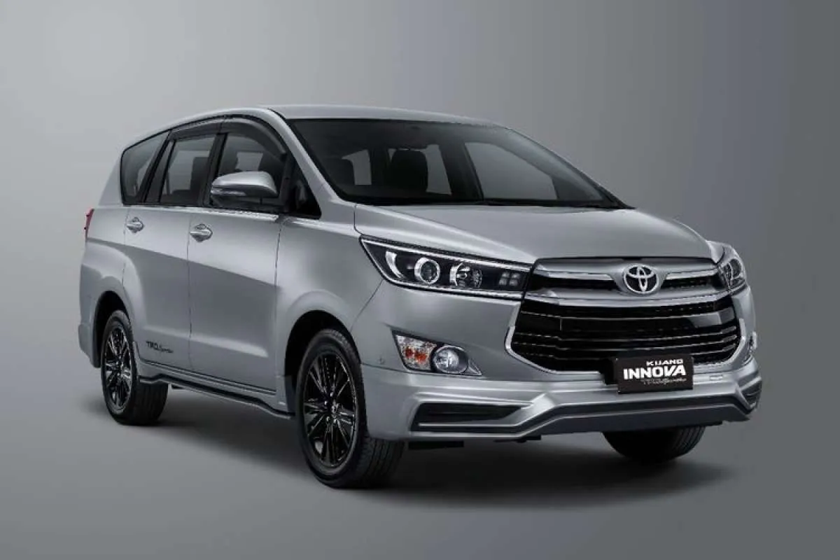 Simak daftar harga Innova TRD Sportivo yang diluncurkan Toyota
