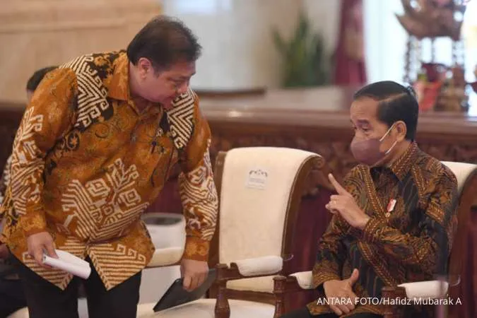 Indonesia Reviewing Fuel Price Policy Options Over Next 2 Days