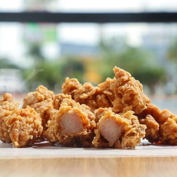 Cek promo KFC hari ini 7 April 2021, 4 chicken strip bebas pilih rasa Rp 29.091!