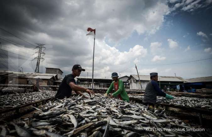 Menaker Sosialisasi Manfaat Program Jamsos Ketenagakerjaan di Hadapan Nelayan