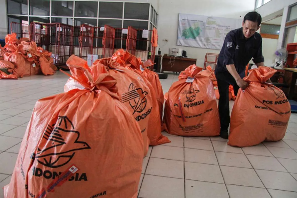 Pos Indonesia Angkat Dua Komisaris Baru, Salah Satunya Artis Ternama