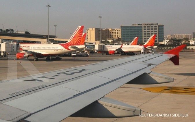 Air India kecelakaan, badan pesawat terbelah menjadi dua
