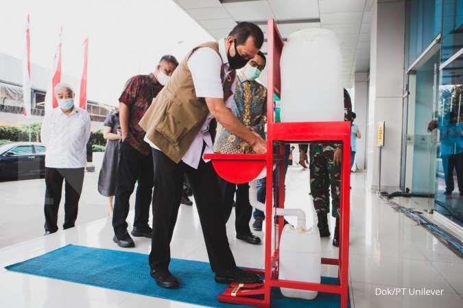 Unilever Indonesia Salurkan Fasilitas dan Edukasi Cuci Tangan ke Lebih dari 48 Ribu Keluarga di DKI Jakarta
