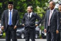 Prabowo Resmi Lantik Liliek Prisbawono Adi Jadi Hakim MK, Gantikan Anwar Usman