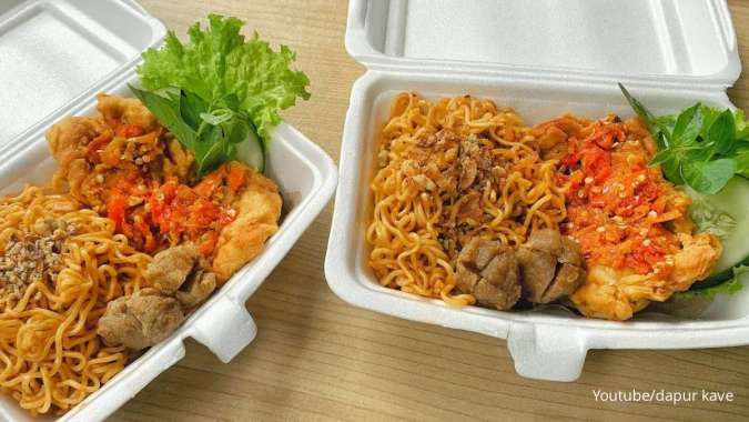 Resep Sahur Mie Goreng Ayam Geprek, Praktis dan Cocok Jadi Ide Jualan