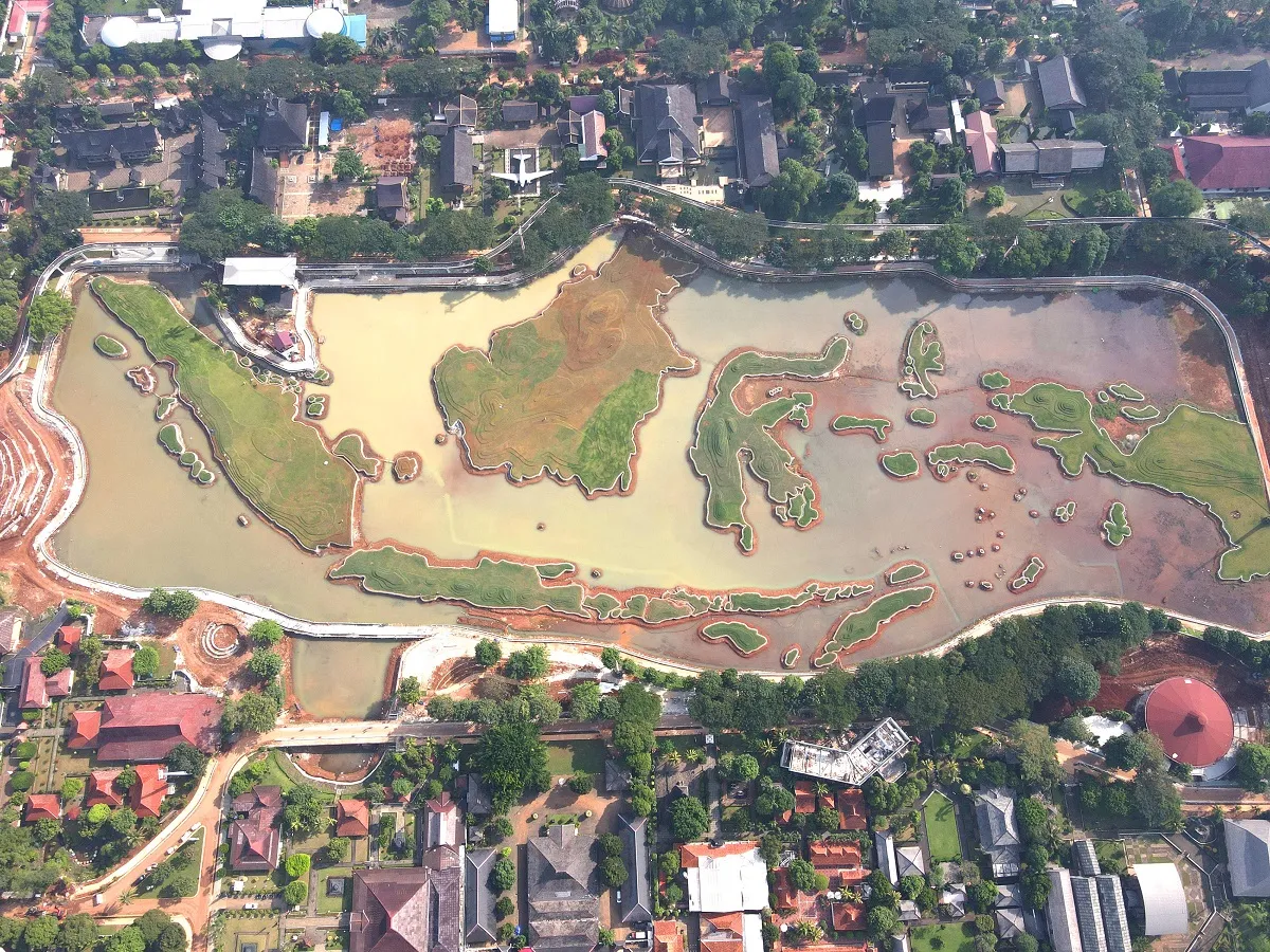 Pengunjung TMII Wajib Bayar Tiket Masuk Rp 50.000 pada Malam Tahun Baru 2023